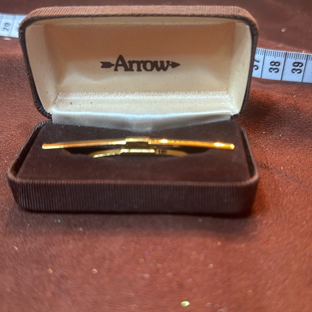 🐈‍⬛ Vintage Swank Arrow Tie Bar in original box